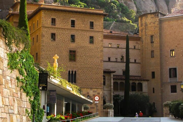 Private Montserrat Day Tour from Barcelona: Monastery, Peaks & Funicular photo 2