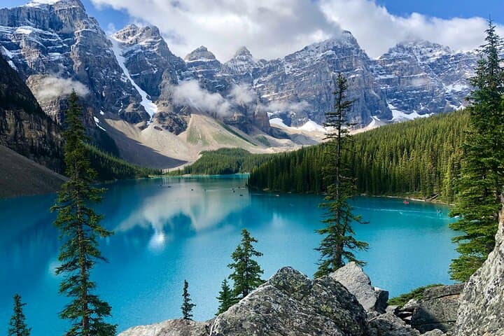 Banff Full-Day Lakes Tour: Lake Louise, Emerald Lake, Lake Minnewanka & Banff Gondola photo 2