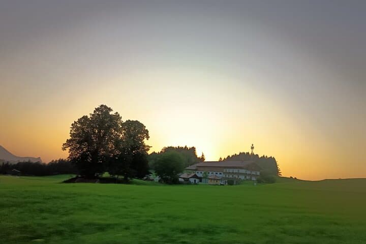Private Airport Transfers and Scenic Salzkammergut Tours from Salzburg photo 3