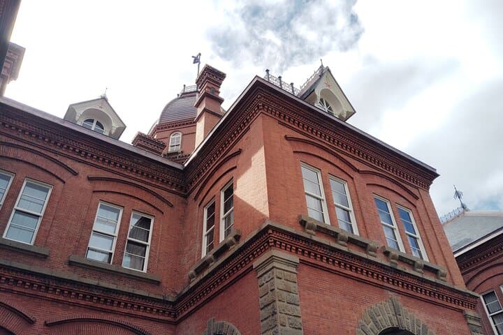 Sapporo Red Brick Government Office Guided Tour — History, Ainu Culture & Practical Tips photo 6