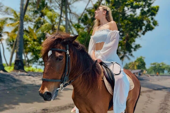 Private Horse Riding on Saba Beach, Bali — 1‑Hour Black‑Sand Beach Ride photo 2