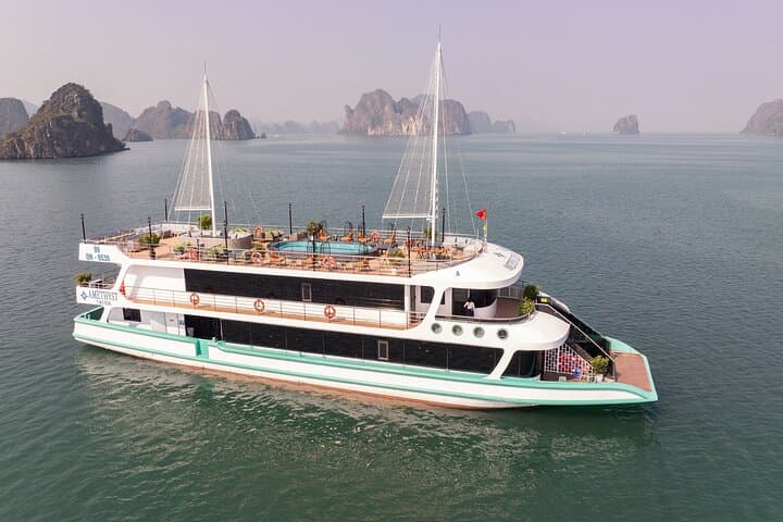 Luxury Amethyst Day Cruise from Hanoi: Halong Bay Highlights, Kayaking & Cave Visits photo 2