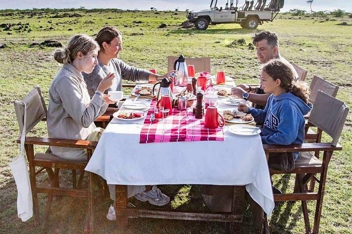 Maasai Mara Hot Air Balloon Safari & Champagne Breakfast — Sunrise Over the Savannah photo 5