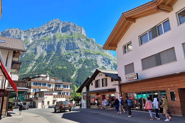 Day Trip from Zurich to Grindelwald and Lauterbrunnen: Waterfalls & Alpine Views photo 2