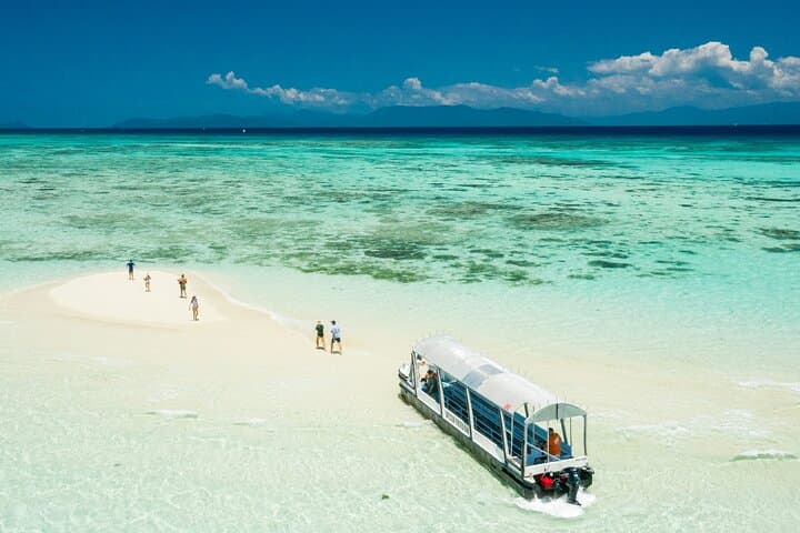 Brisbane to Cairns: 7-Day Boutique Whitsundays & Great Barrier Reef Adventure photo 6