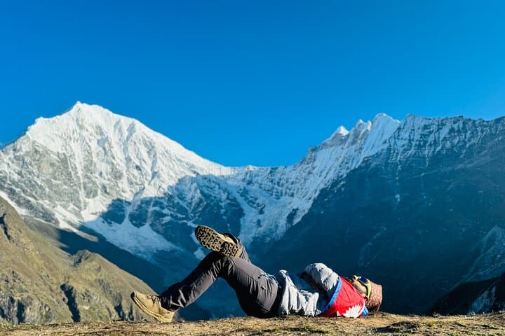 9-Day Langtang Valley Trek: Kyanjin Gompa, Kyanjin Ri & Tsergo Ri