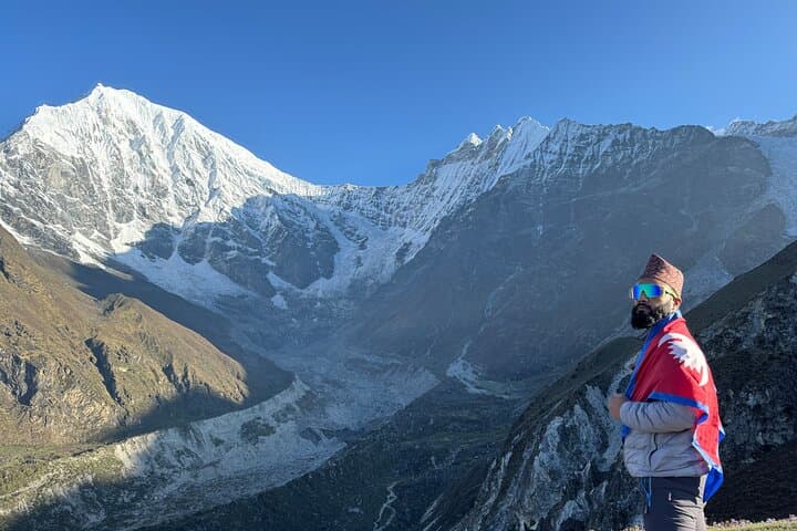9-Day Langtang Valley Trek: Kyanjin Gompa, Kyanjin Ri & Tsergo Ri photo 3