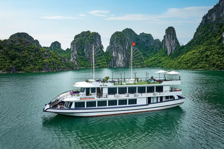Halong Bay Luxury Day Cruise from Hanoi: Sonata Cruise Guide photo 2