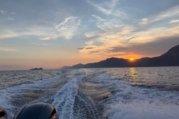 Positano to Nerano Sunset Cruise: Dockside Dinner & Li Galli Swim photo 2