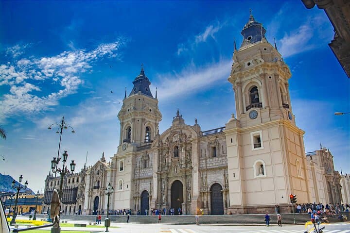 8-Day Peru Adventure: Lima, Ballestas Islands, Huacachina & Machu Picchu photo 2