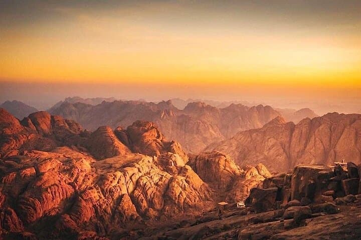 Night Climb to Mount Sinai: Sunrise Summit and St. Catherine Monastery Tour photo 2