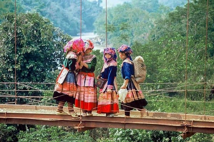 Sapa Discovery Trek: 2-Day Trekking Through Rice Terraces and Ethnic Villages photo 4