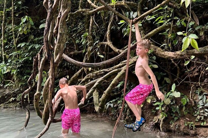 Chiang Mai Sticky Waterfall Climbing Adventure — Half-Day Spider-Man Experience photo 4