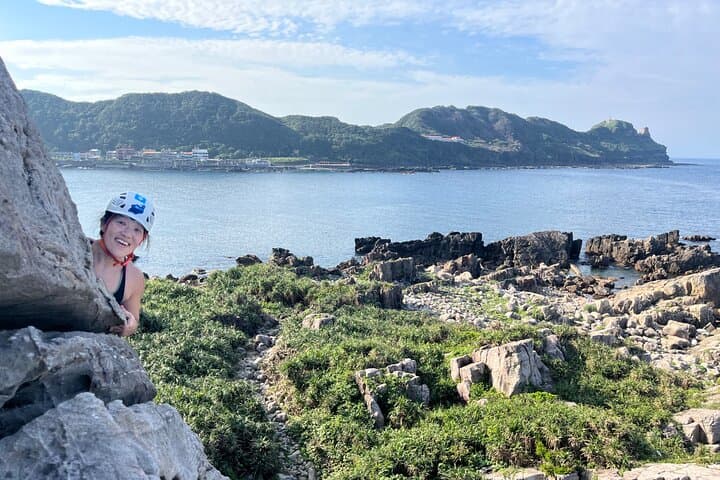 Scaling Long Dong: Guided Rock Climbing on Taiwan’s Rugged Northeast Coast photo 4