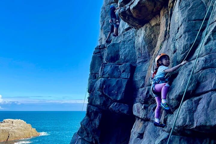 Scaling Long Dong: Guided Rock Climbing on Taiwan’s Rugged Northeast Coast photo 6