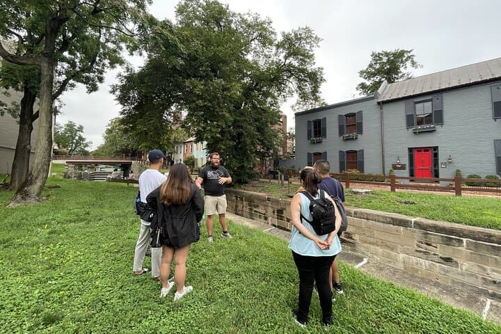 Discover Historic Georgetown: Architecture and Stories on a Guided Walking Tour photo 4