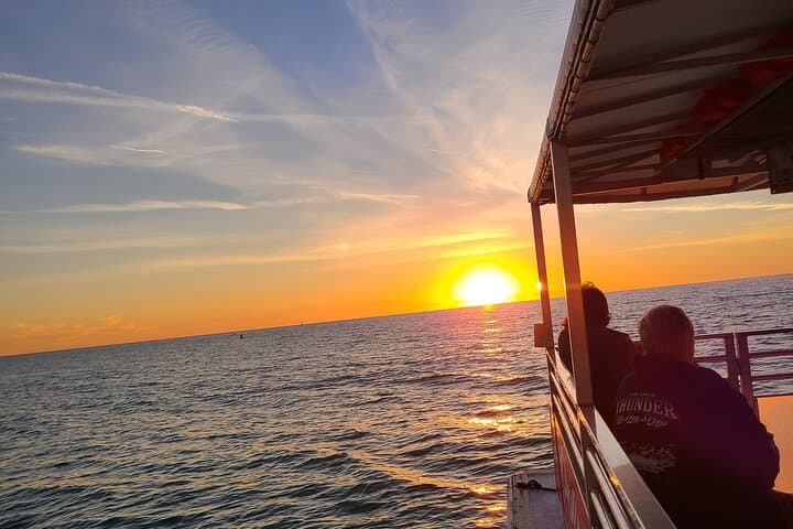 Dolphin Sunset Cruise at John's Pass — Madeira Beach Sunset Boat Tour