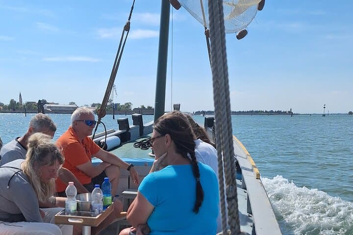 Bragozzo Boat Tour Around Venice: 2-Hour Highlights Cruise photo 5