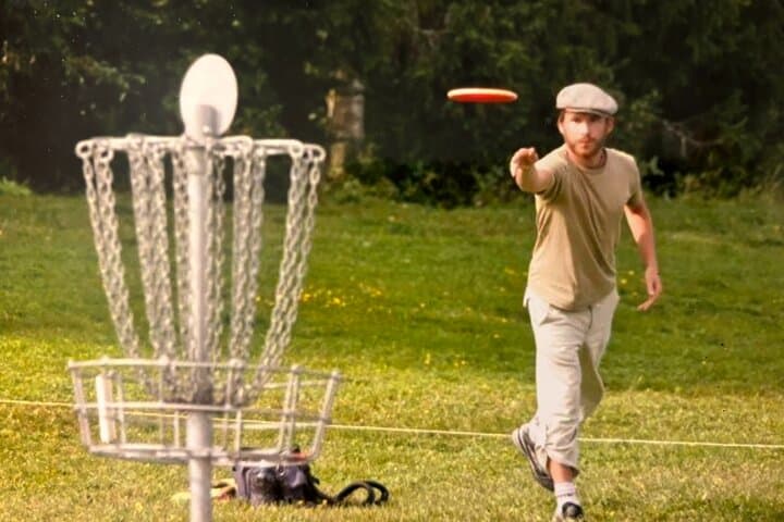 Guided Disc Golf Round in Malmö — Learn and Play an 18-Basket Course photo 3