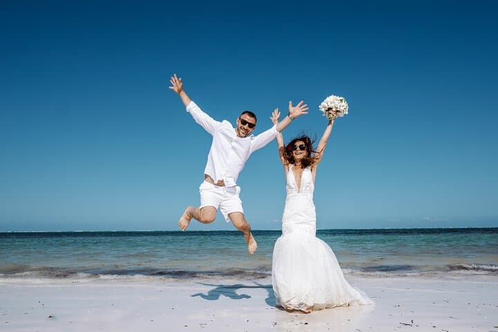 Zanzibar Private Photoshoot — 1-Hour Beach Portrait Session