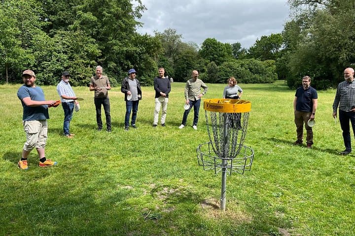 Guided Disc Golf Round in Malmö — Learn and Play an 18-Basket Course photo 4