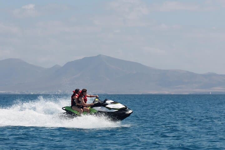 High-Speed Jet Ski Tour from Corralejo to Isla de Lobos photo 4