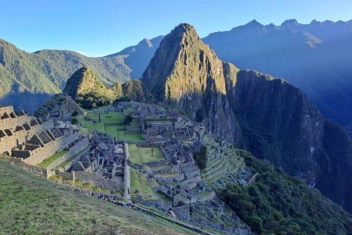 Short Inca Trail & Sun Gate: 2-Day Machu Picchu Trek Guide
