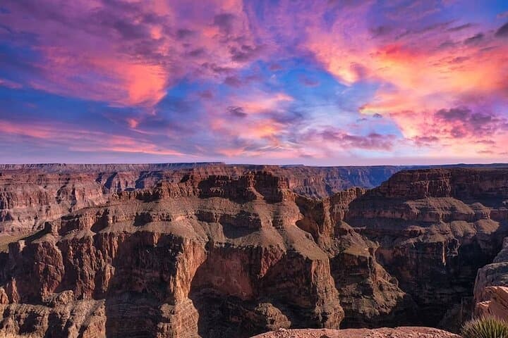 Ultimate VIP Day Tour to Grand Canyon West Rim and Hoover Dam with Skywalk Option photo 2