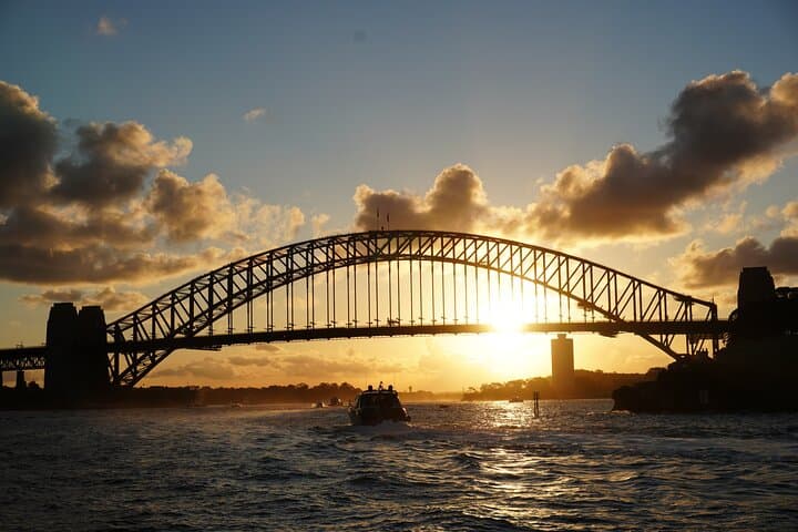 Sydney Harbour Discovery Dinner Cruise — Sunset Buffet & Iconic Sights photo 2