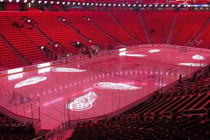 Experience Detroit Red Wings Hockey at Little Caesars Arena — Game Day Guide photo 2