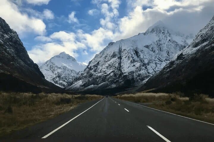 Milford Sound Day Trip from Queenstown — Scenic Cruise, Homer Tunnel & Wildlife photo 5