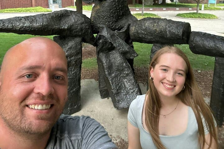 Detroit Murder Mystery Quest: GPS-Guided Outdoor Detective Game