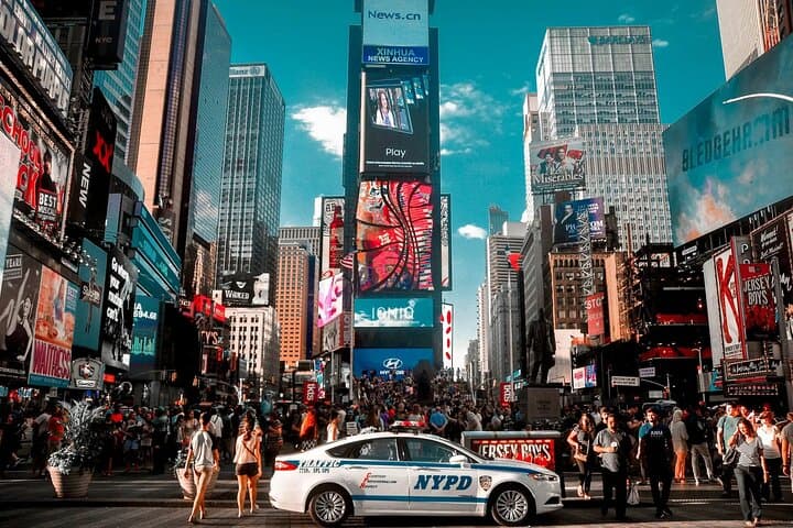 NYC Private Airport Transfer: JFK, LGA & EWR to Manhattan (Up to 3 Pax)