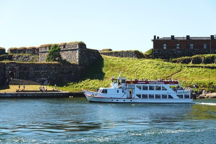 Helsinki Archipelago Sightseeing Cruise: Suomenlinna & South Harbour Views photo 2