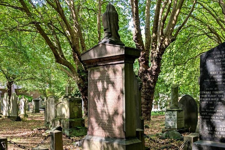 Birmingham Underground Heritage: Self-Guided Jewellery Quarter Cemetery Walk photo 6