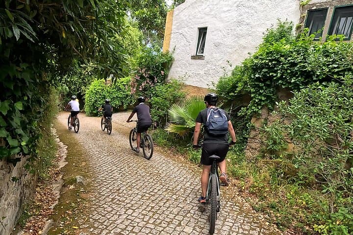 E-Bike Adventure on Sintra's Hidden Trails: Cabo da Roca to Peninha photo 4
