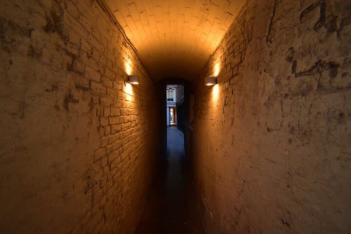 Dickensian London: Private A Christmas Carol Walking Tour photo 4