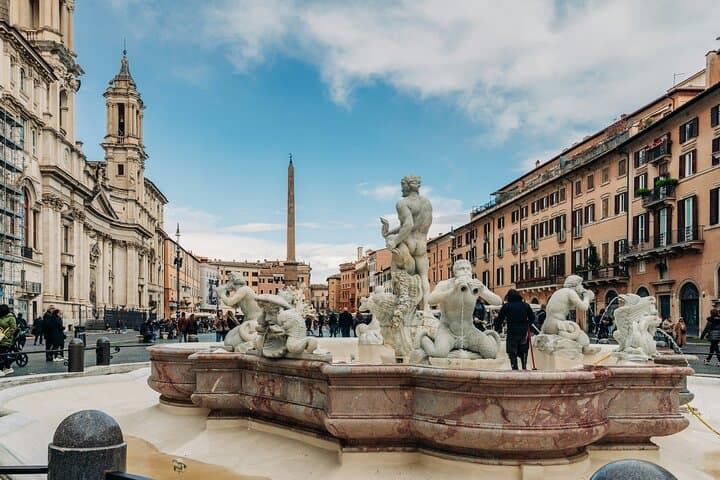 Luxury Rome Walking Tour: Spanish Steps, Trevi Fountain, Pantheon & Gelato Stop photo 6