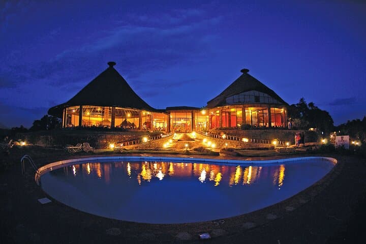 4-Day Masai Mara & Lake Naivasha 4x4 Safari: Game Drives, Boat Trips & Local Culture photo 5