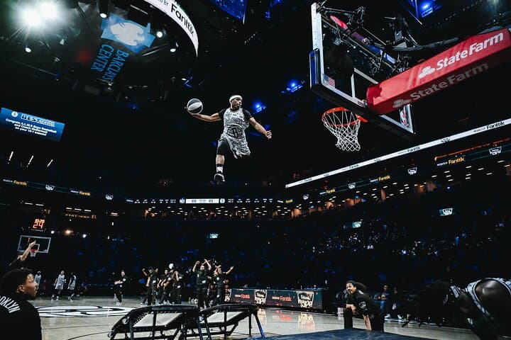 Experience the Brooklyn Nets at Barclays Center: Tickets, Tips, and Game-Day Guide photo 6