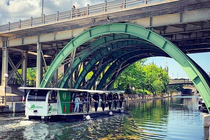 Heart of the Capital: Ottawa Stories, Sights & Rideau Canal Cruise photo 6