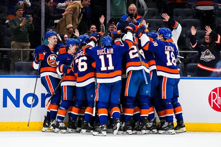 Experience an Islanders Game at UBS Arena: Tickets, Tips & What to Expect