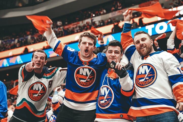 Experience an Islanders Game at UBS Arena: Tickets, Tips & What to Expect photo 3