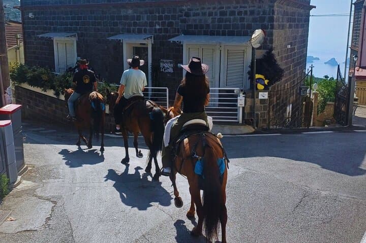 Sorrento Peninsula 3-Hour Guided Horseback Ride from Sant'Agata photo 6
