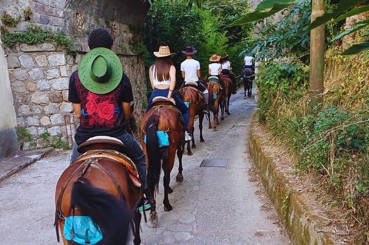 Sorrento Coastal Horseback Riding Tour from Sant'Agata photo 5
