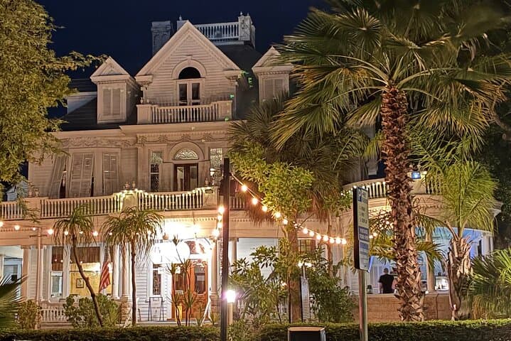 After-Dark Secrets: Key West Ghost and Mysteries Guided Tour photo 3