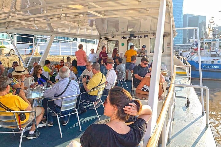 Sunset Sail on the Río de la Plata: Open-Bar Cruise from Puerto Madero photo 6