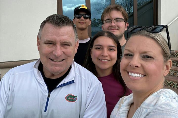 Solve the Crime: Jacksonville Murder Mystery Quest Walking Escape Game photo 6