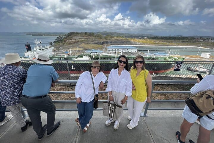 Explore the Panama Canal: Agua Clara & Gatun Locks with Fort San Lorenzo photo 3