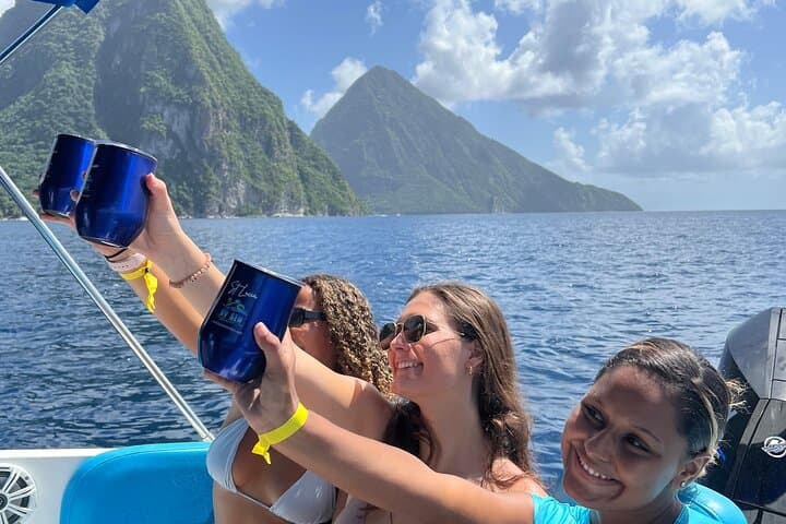 Saint Lucia Speedboat Photo Tour: Capture The Pitons & Marigot Bay photo 4